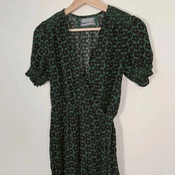 URBAN OUTFITTER | GREEN ANNA  CREPE WRAP MINI DRESS - Picture 5 of 15